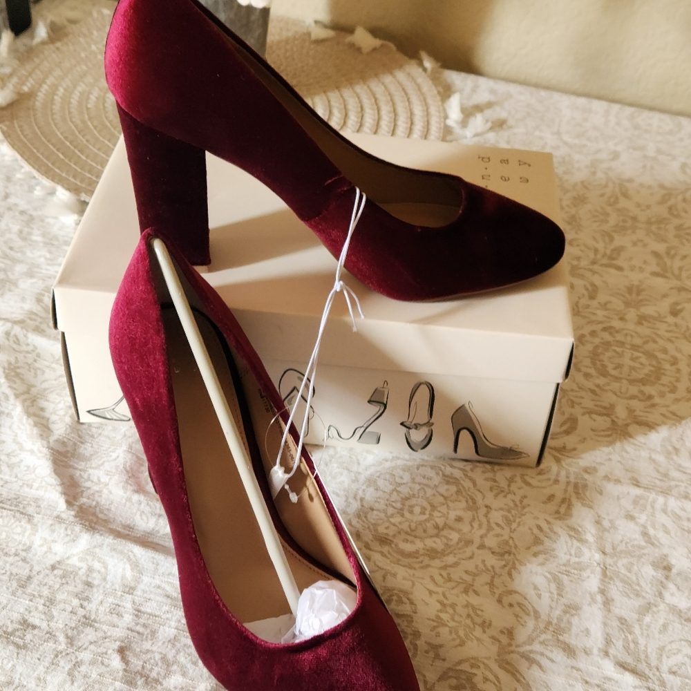 Target New Day Velvet Heeled Shoes